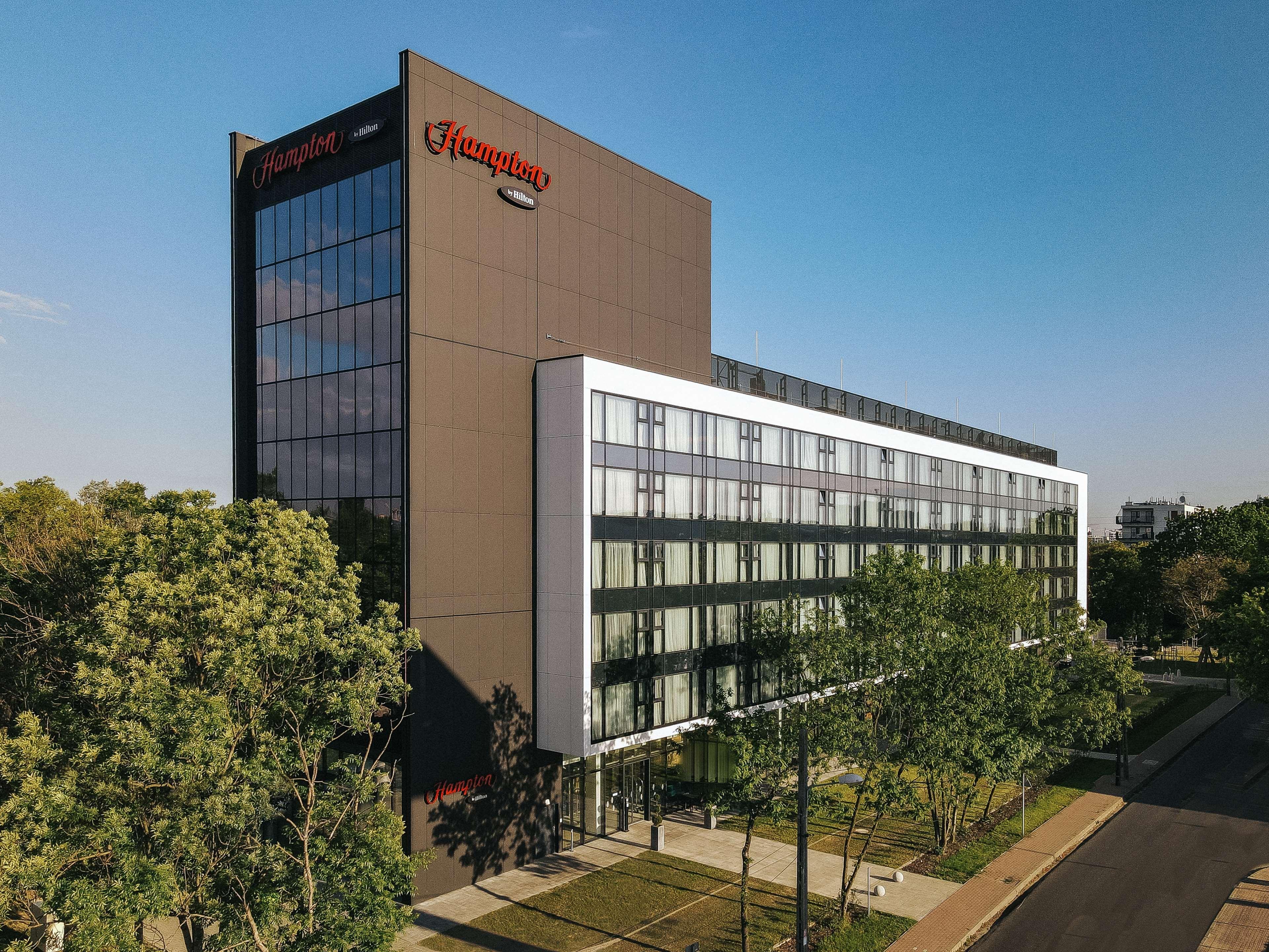 Hampton By Hilton Warsaw Reduta Hotel Exterior photo